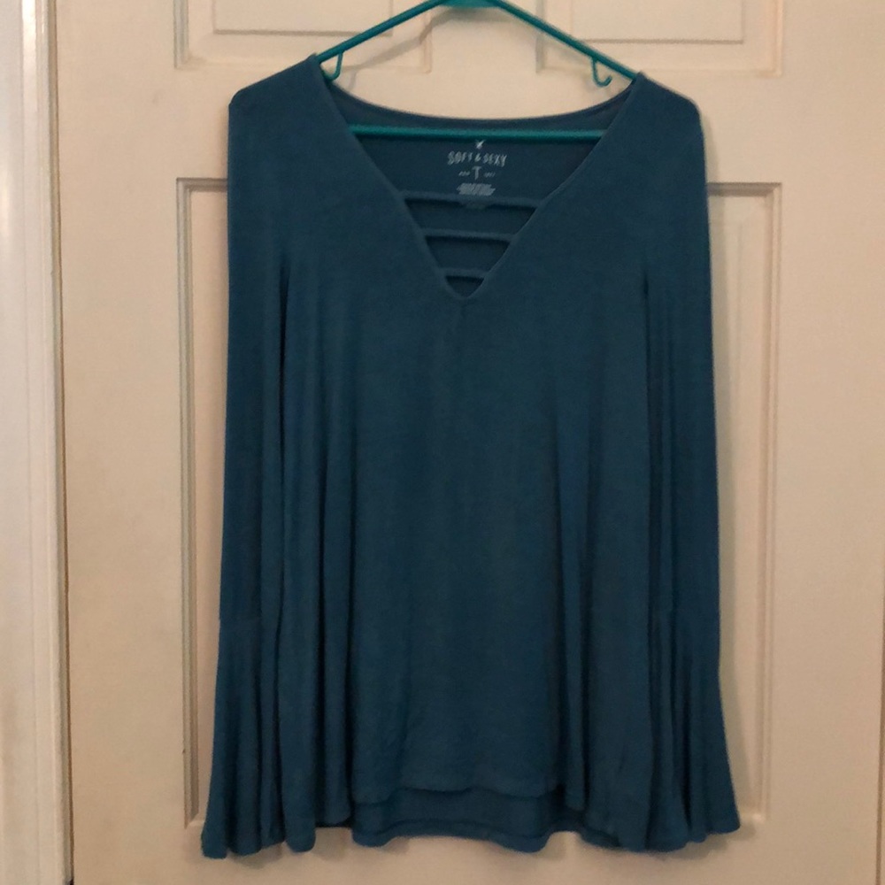 Flowy Long-sleeved top